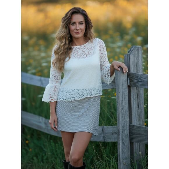 Boden Lace Blouse. Size  4 Elegant timeless Flared sleeves Cottage Country Fairy - Picture 3 of 9